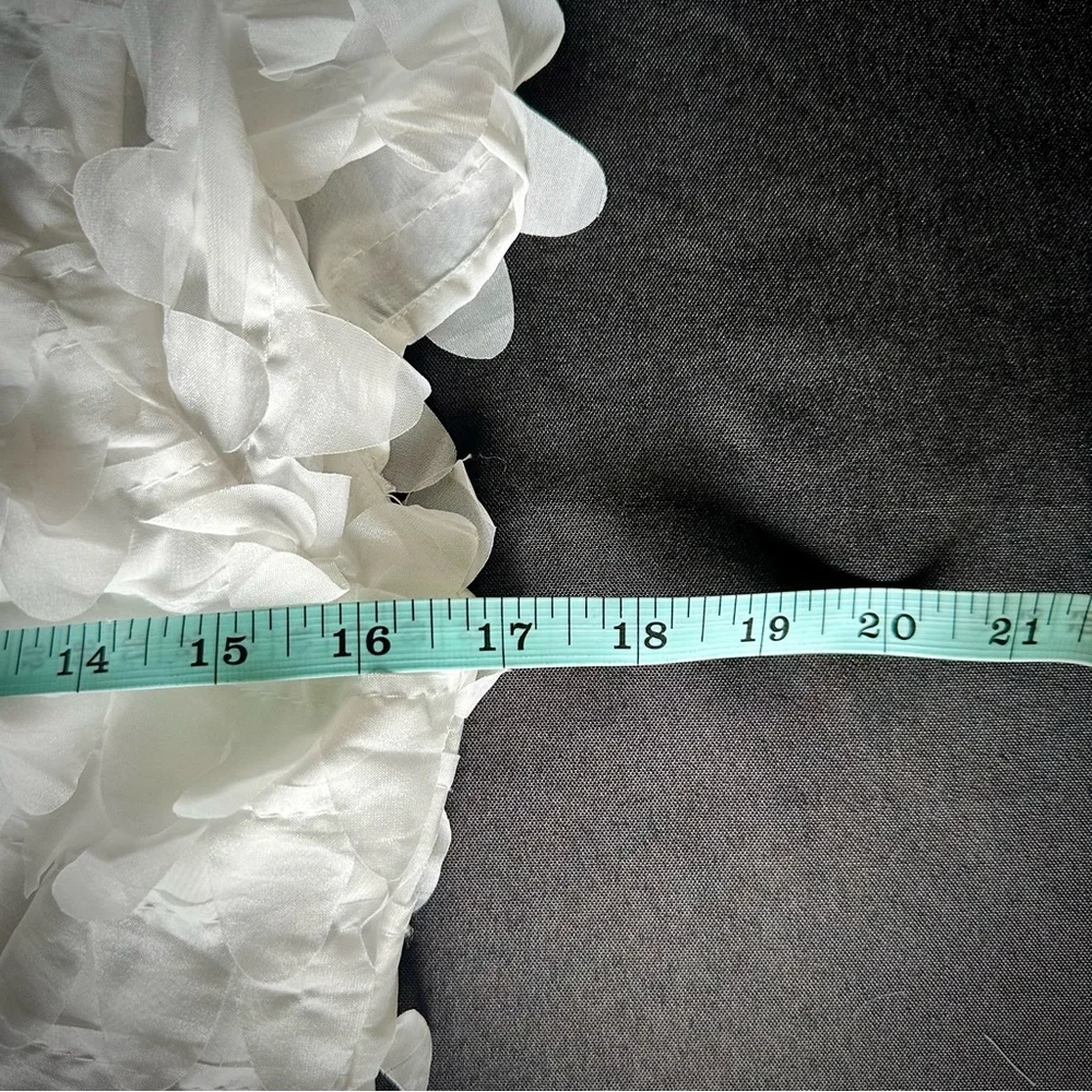 OMR x ELLIATT: Amberwing Dress In White Size S - Picture 12 of 16